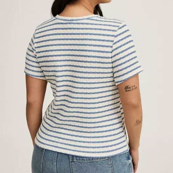 Torrid Vintage Inspired Striped Short Sleeve Top, Textured, Stretchy NWT 4X - Picture 3 of 14